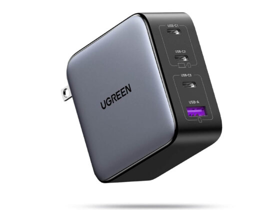 UGREEN Nexode 100W Charger For Motorola Signature